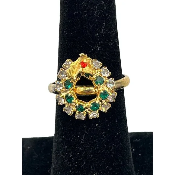 Vintage Gold Tone Christmas Wreath Ring Green Clear Rhinestones Adjustable Fit - Picture 2 of 8